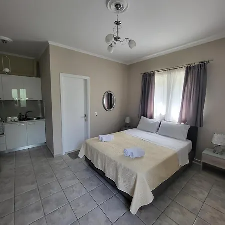 アパートホテル Dimitra 3*