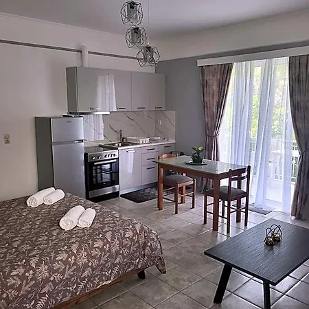 Dimitra 公寓式酒店 Lefkáda